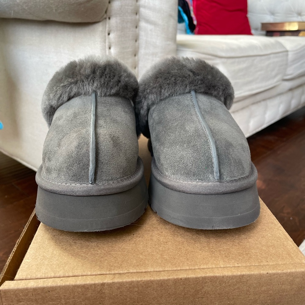 Ugg disquette slippers